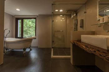 Zhuo Ye Cottage Miaoli Exteriör bild