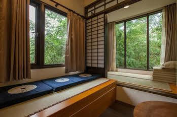 Zhuo Ye Cottage Miaoli Exteriör bild