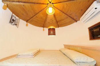 Zhuo Ye Cottage Miaoli Exteriör bild